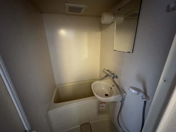 リッチウォーク市役所前B棟の物件内観写真